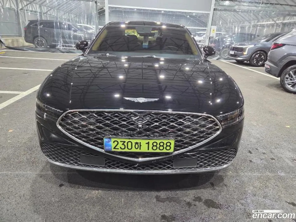 Genesis G90 3.5 AWD 2025 — photo 1, buy with delivery to Moscow