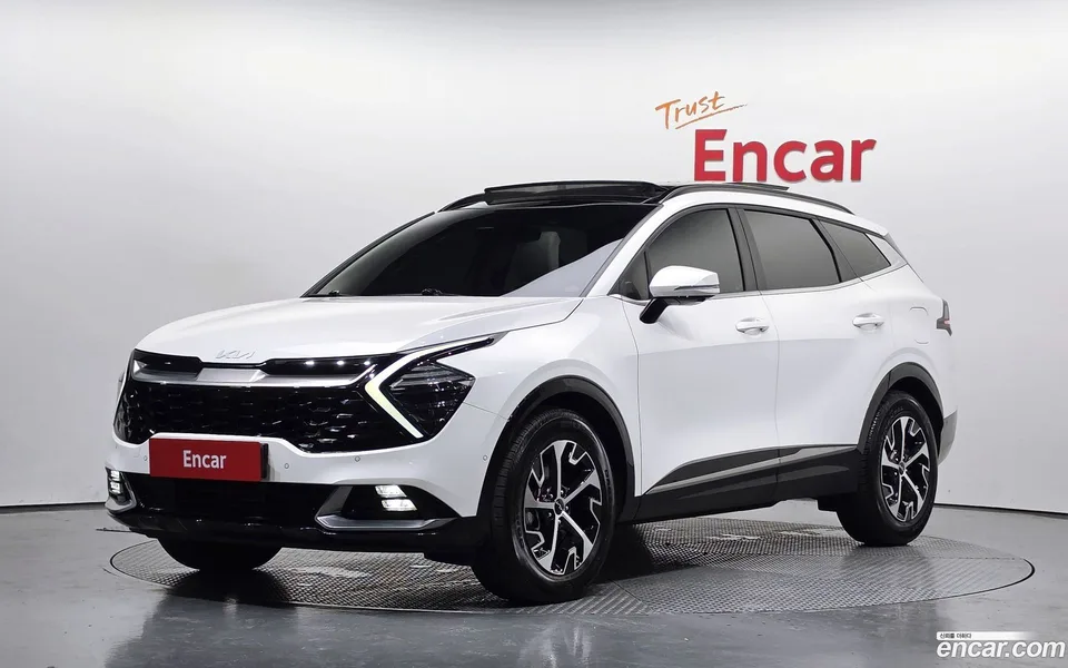 Kia Sportage Hybrid 4WD 2024 — photo 1, buy with delivery to Moscow
