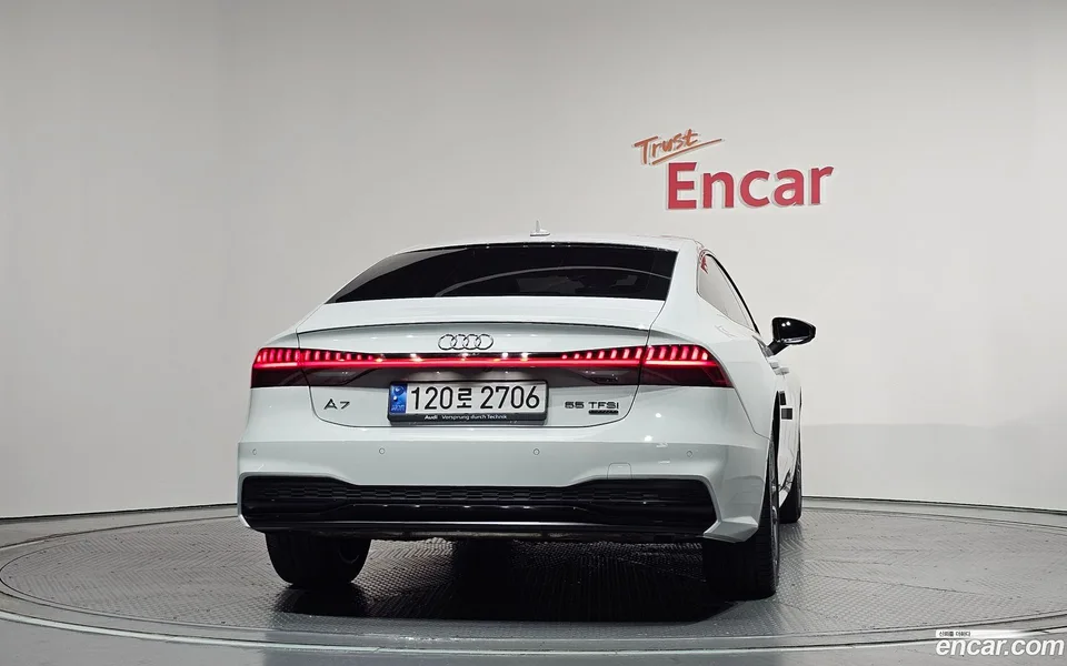 Audi A7 (4K) 55 TFSI 2023 — thumbnail 4