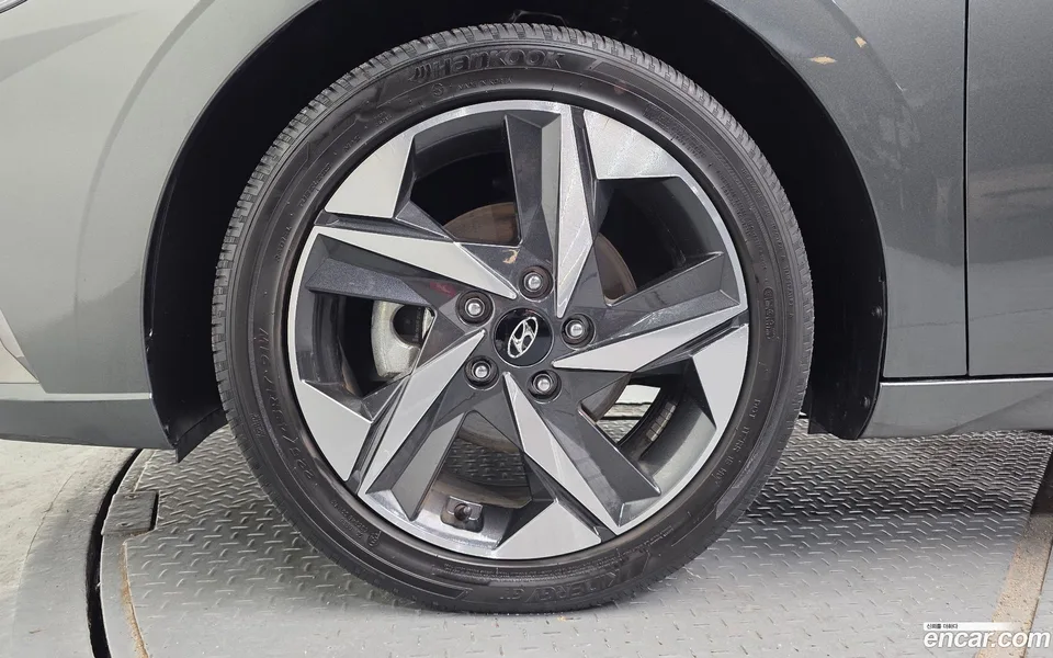Hyundai Avante 1.6 2022 — thumbnail 2