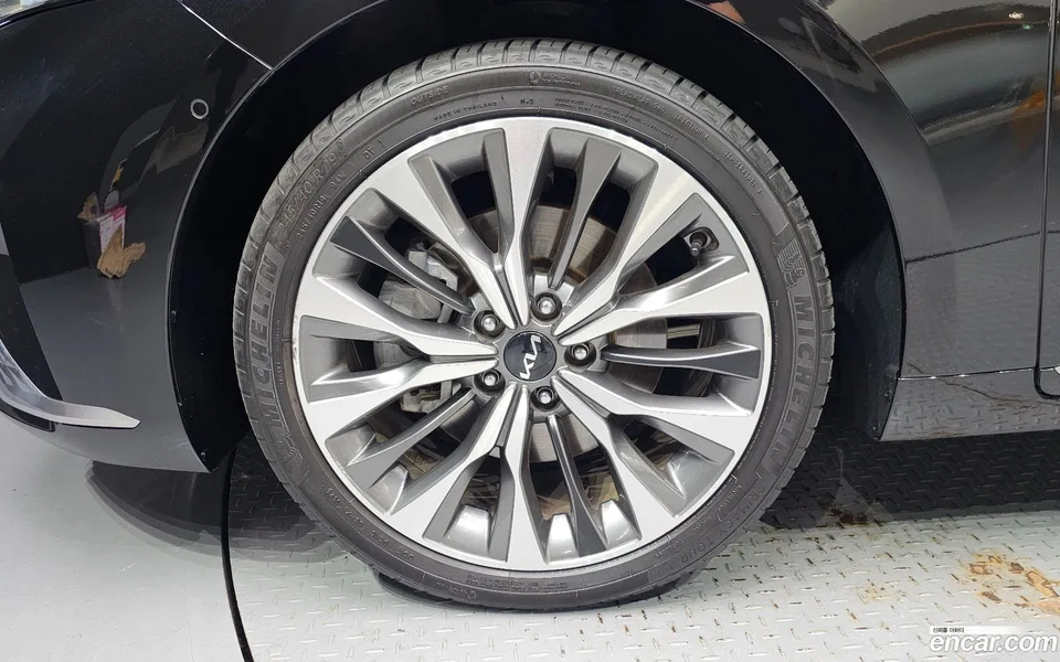Kia K8 2.5 2WD 2024 — thumbnail 2