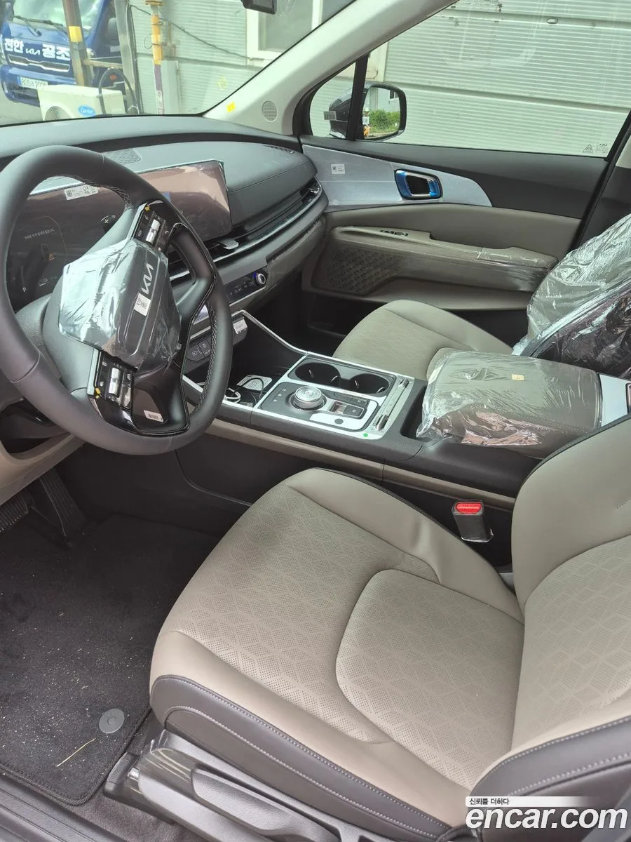 Kia Carnival HEV 9 2026 — thumbnail 5