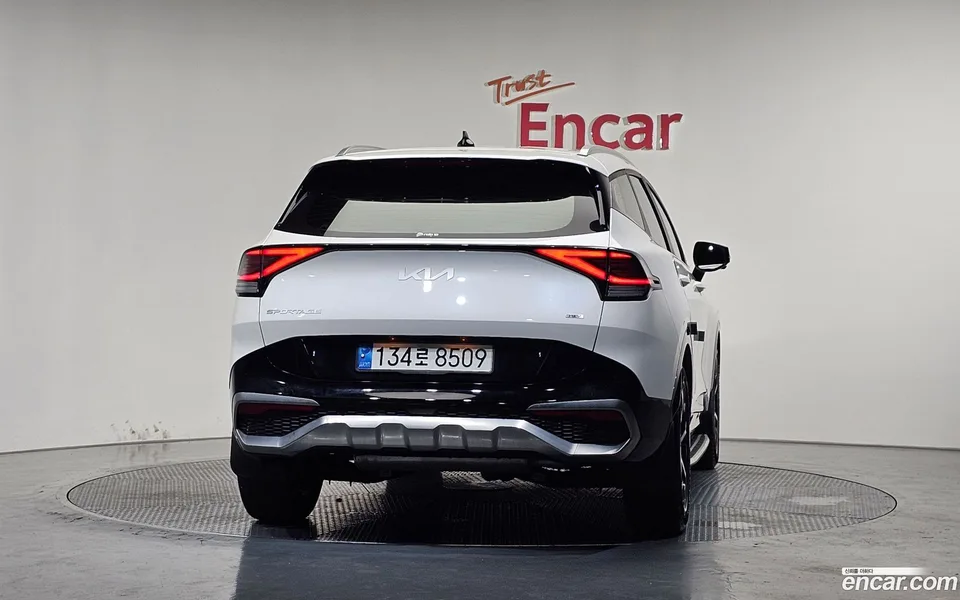 Kia Sportage Hybrid 2WD 2023 — миниатюра 4