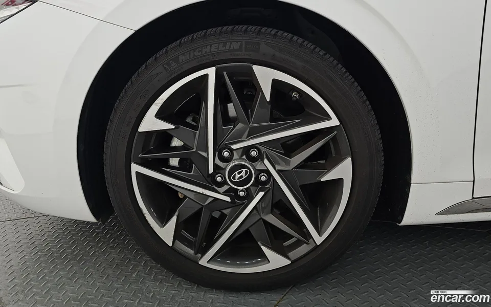 Hyundai Grandeur IG 3.3 2022 — thumbnail 2