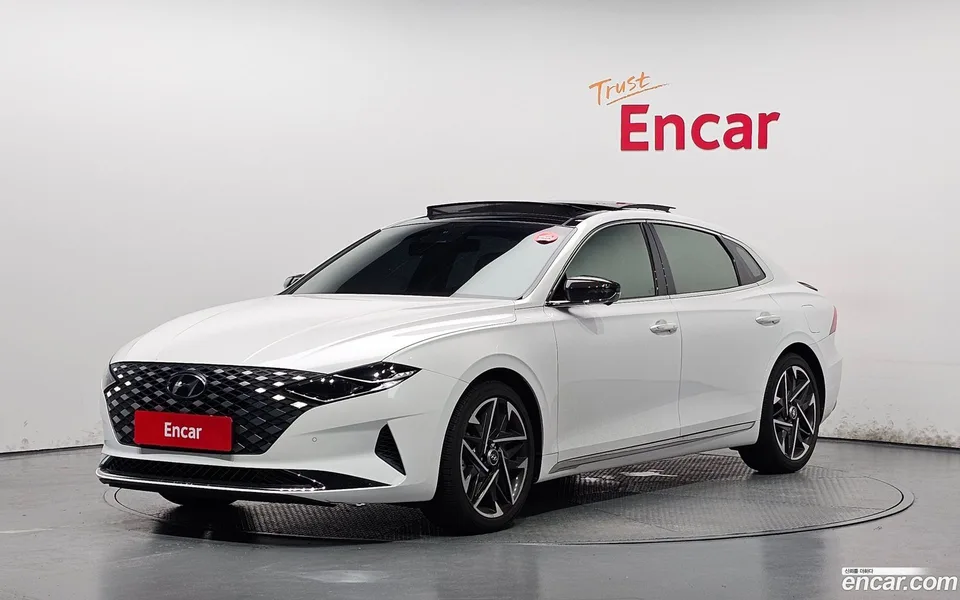 Hyundai Grandeur IG 3.3 2022 — photo 1, buy with delivery to Moscow