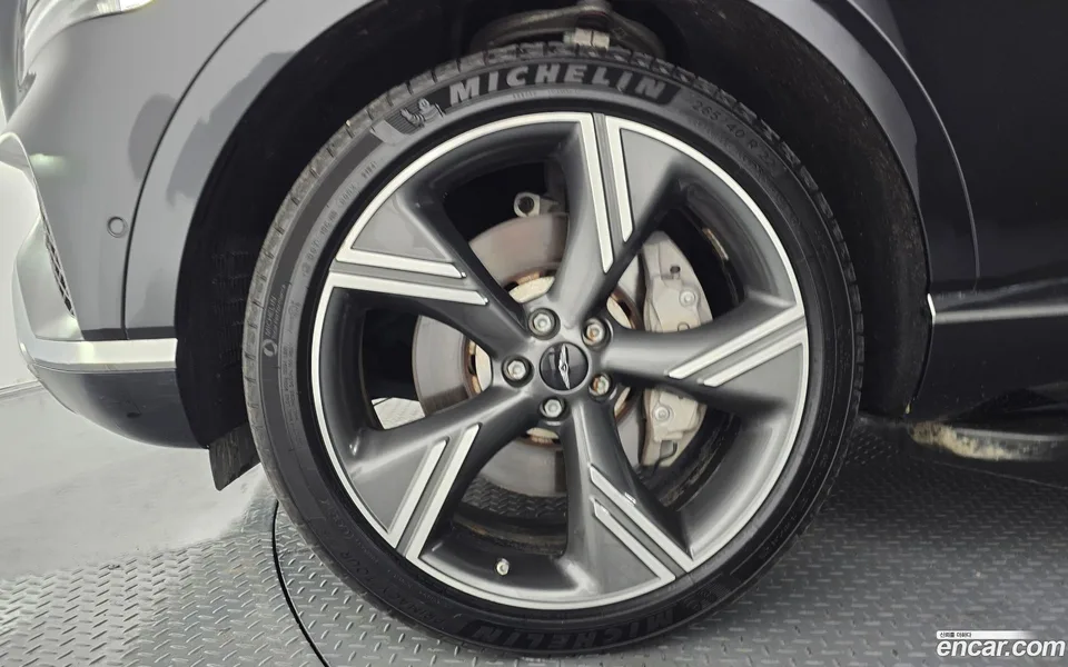 Genesis GV80 2.5T AWD 2024 — thumbnail 2