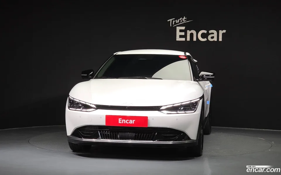 Kia EV6 2024 — thumbnail 3