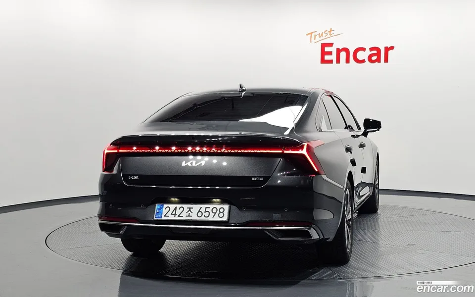 Kia K8 Hybrid 2022 — thumbnail 4