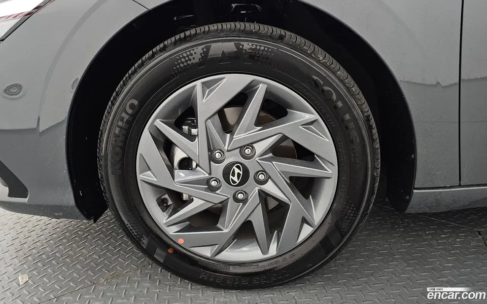 Hyundai Avante CN7 1.6 2026 — thumbnail 2