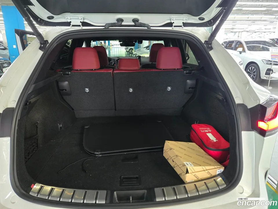 Lexus NX 350h 2025 — thumbnail 2