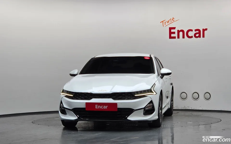 Kia K5 2.0 2022 — thumbnail 3