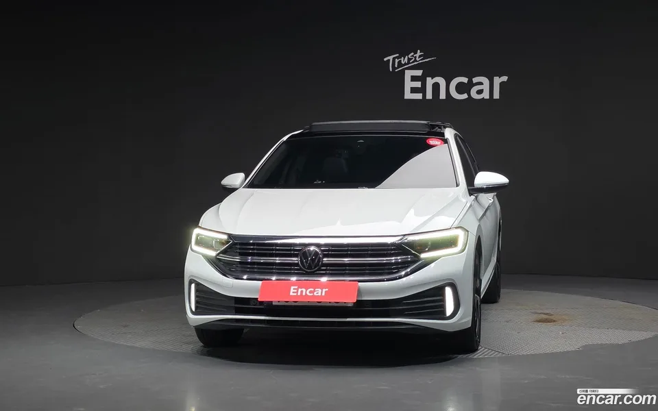 Volkswagen Jetta 1.5 TSI 2023 — thumbnail 3