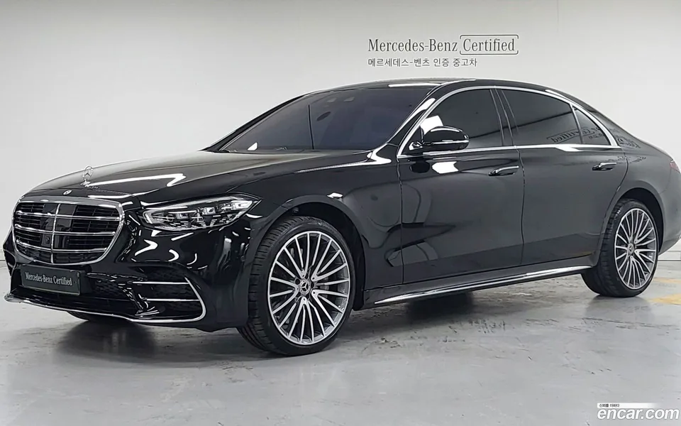 Mercedes-Benz S-Class S500 4MATIC 2025 — фото 1, купить с доставкой в Москву