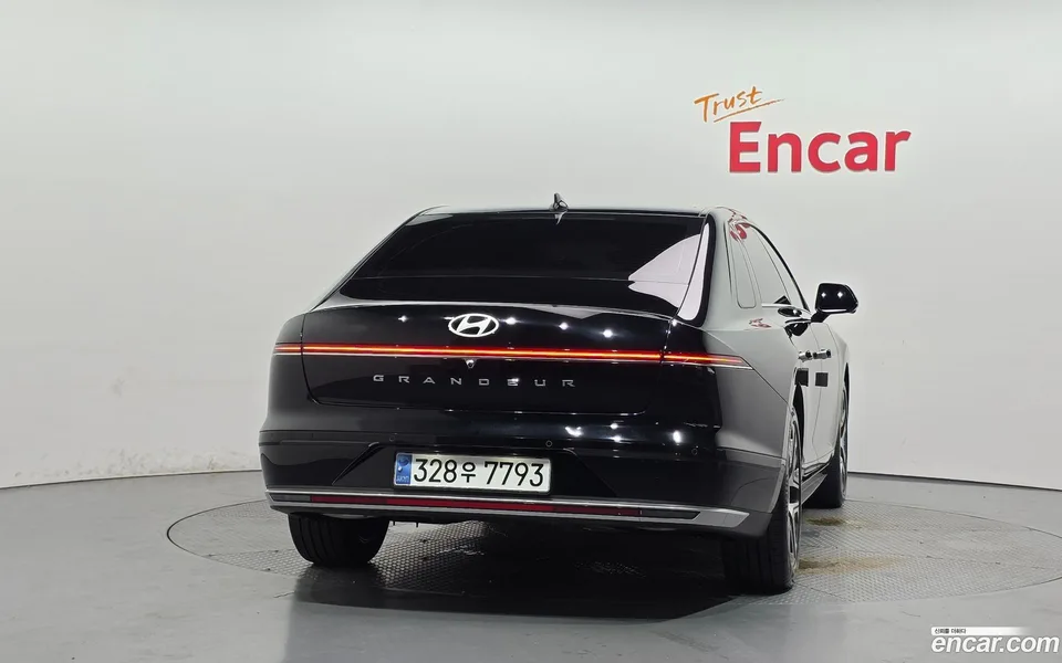 Hyundai Grandeur 2.5 2WD 2023 — thumbnail 4