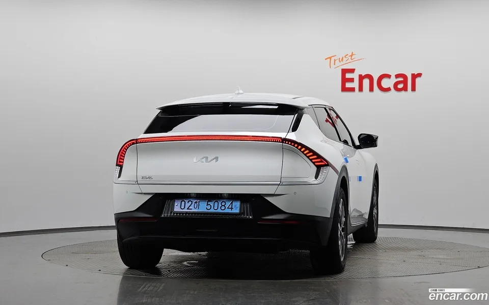 Kia EV6 2024 — thumbnail 4