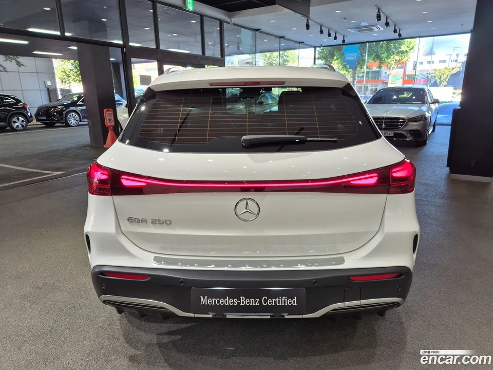 Mercedes-Benz EQA EQA250 AMG 2026 — миниатюра 4
