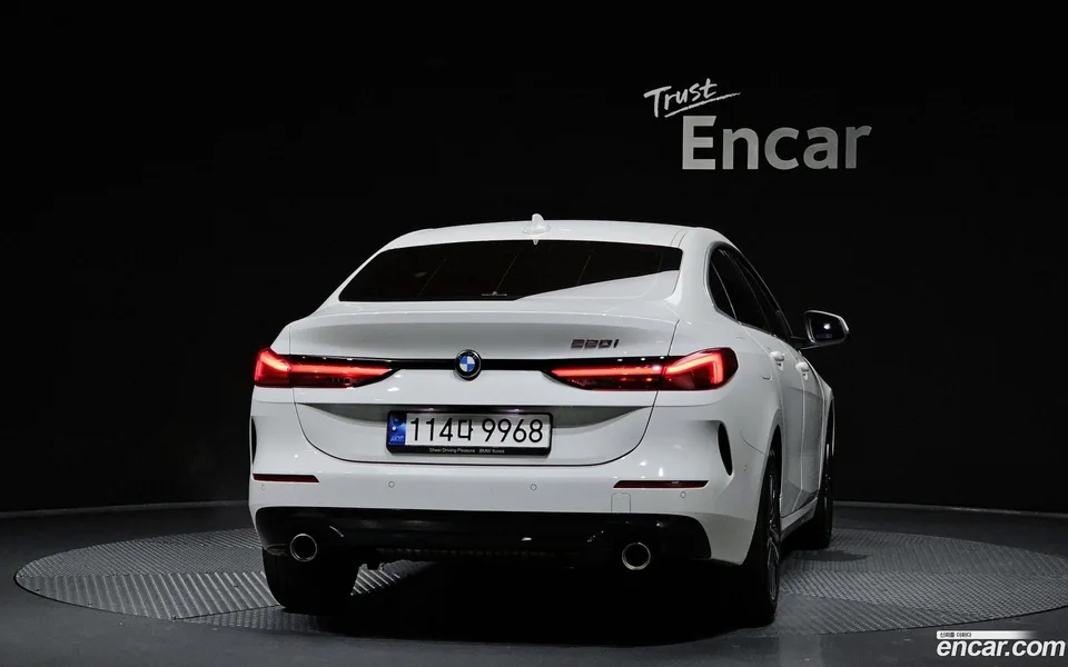 BMW 2 Series Gran Coupe 220i 2023 — thumbnail 4