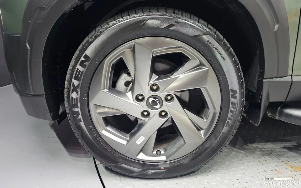 KG Mobility Rexton Sports Khan 2.2 4WD 2024 — thumbnail 5