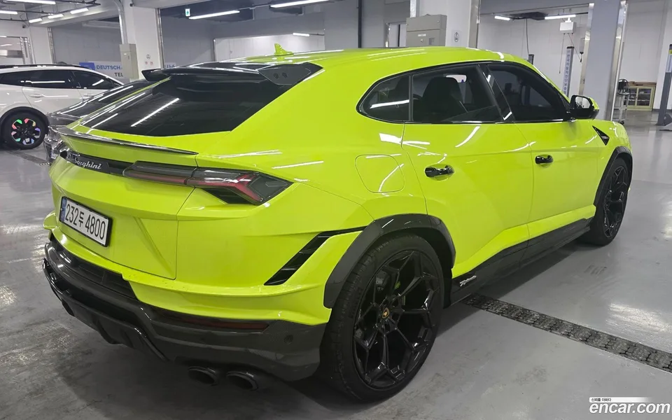 Lamborghini Urus 4.0 V8 2024 — thumbnail 4
