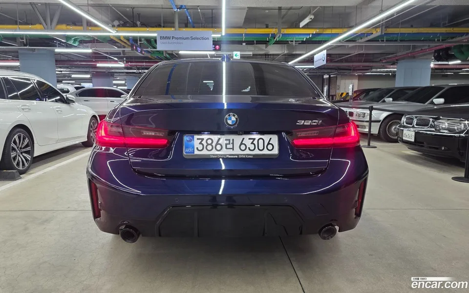BMW 3 Series 320i M 2025 — thumbnail 4