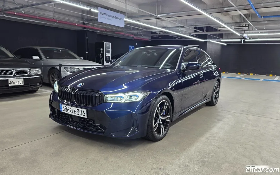 BMW 3 Series 320i M 2025 — photo 1, buy with delivery to Moscow