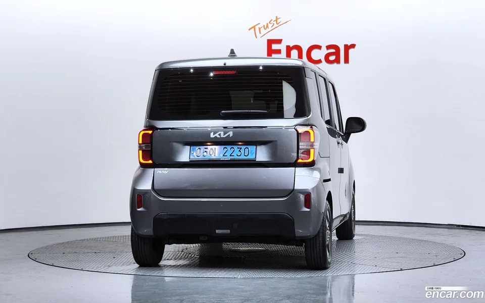 Kia Ray EV 2023 — thumbnail 4