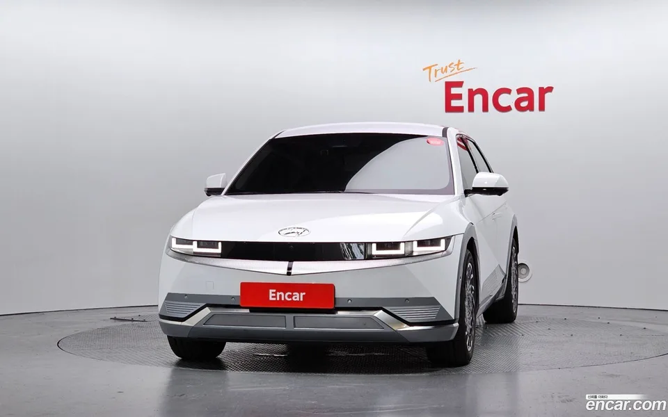 Hyundai Ioniq 5 2024 — thumbnail 3