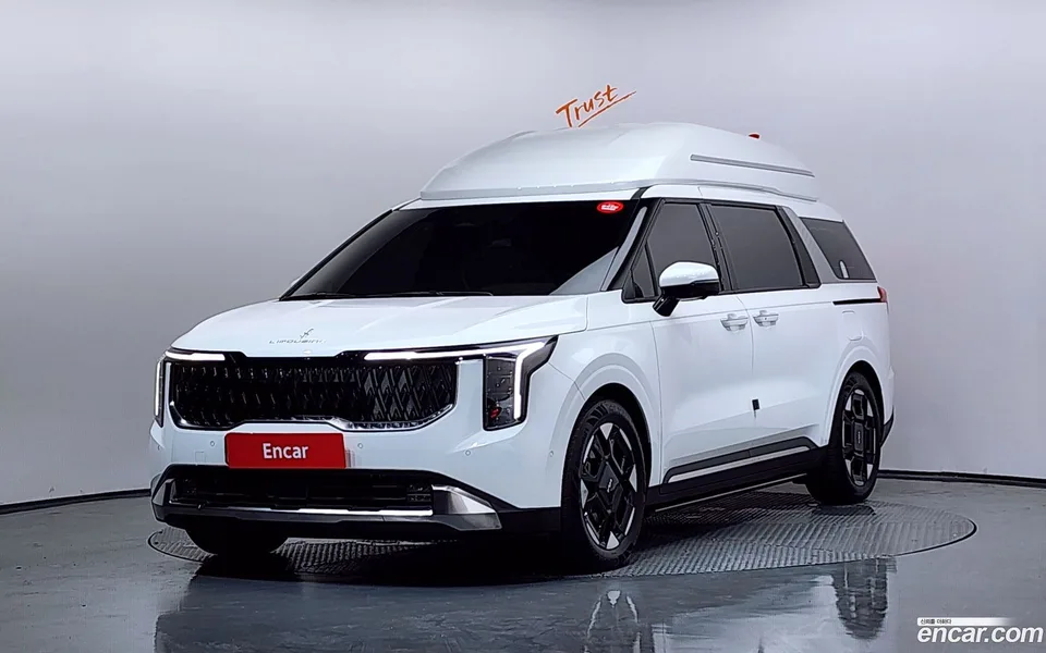 Kia Carnival 9 () 2024 — photo 1, buy with delivery to Moscow