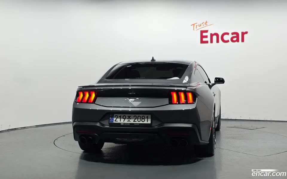 Ford Mustang 2.3 2024 — миниатюра 4