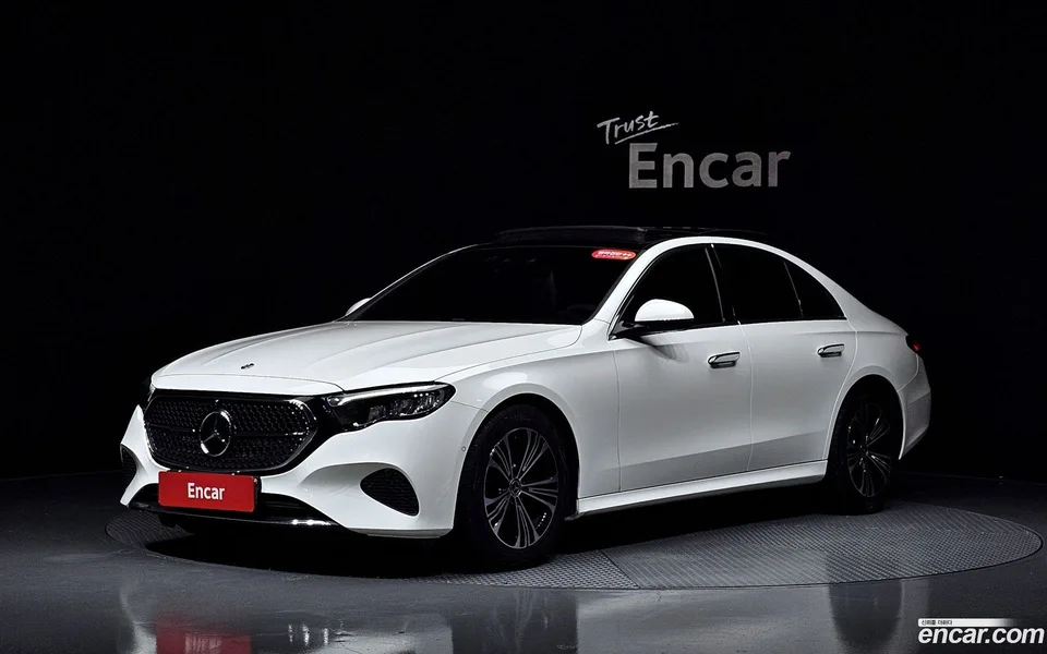 Mercedes-Benz E-Class E200 2025 — photo 1, buy with delivery to Moscow