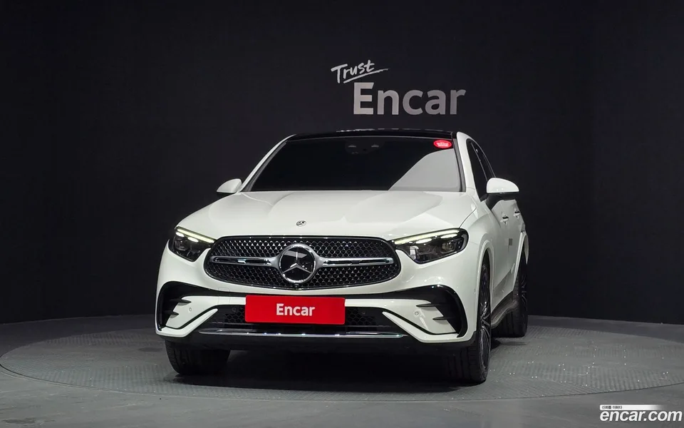 Mercedes-Benz GLC-Class GLC300 4MATIC 2024 — thumbnail 3