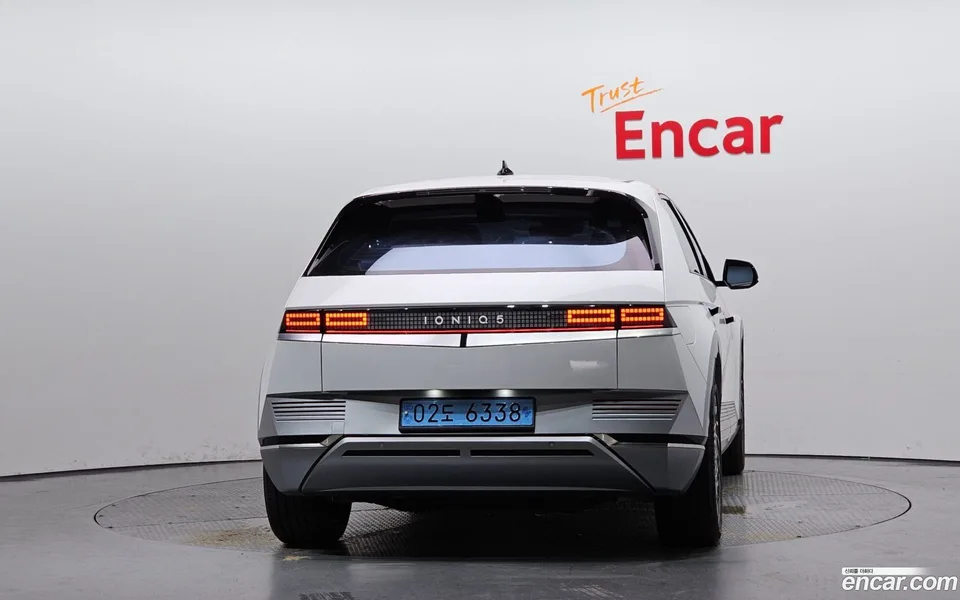 Hyundai Ioniq 5 2024 — thumbnail 4