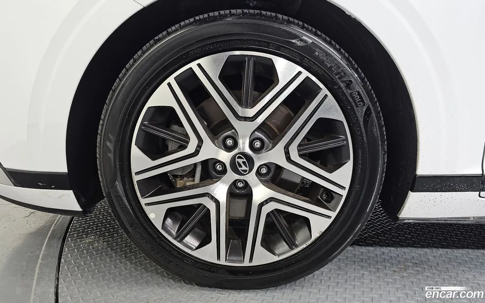 Hyundai Grandeur 3.5 LPG 2WD 2023 — thumbnail 5