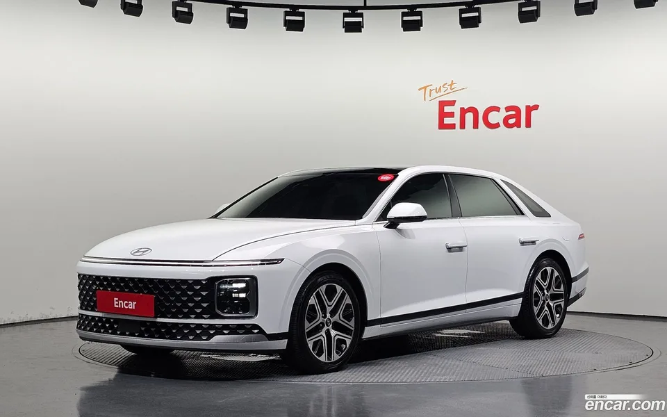 Hyundai Grandeur 3.5 LPG 2WD 2023 — photo 1, buy with delivery to Moscow