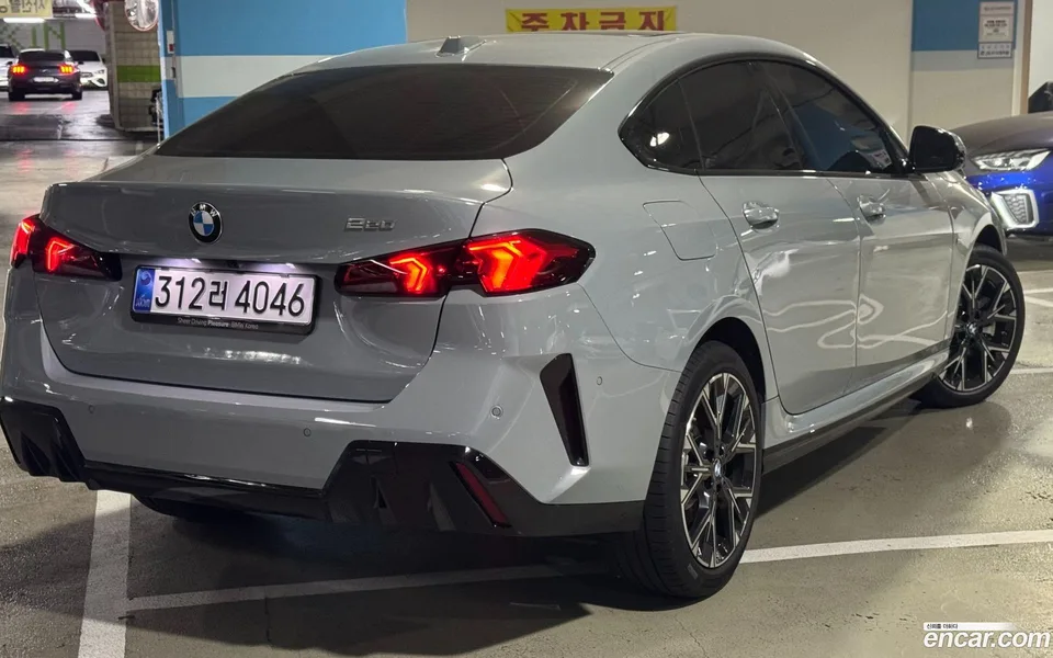 BMW 2 Series Gran Coupe 220 M 2025 — thumbnail 3