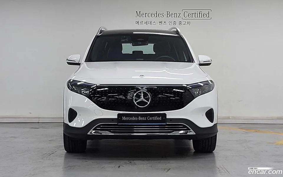 Mercedes-Benz EQB EQB300 4MATIC 2025 — thumbnail 3