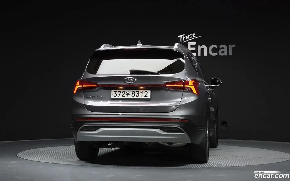 Hyundai SantaFe 2.2 2WD 2022 — thumbnail 4
