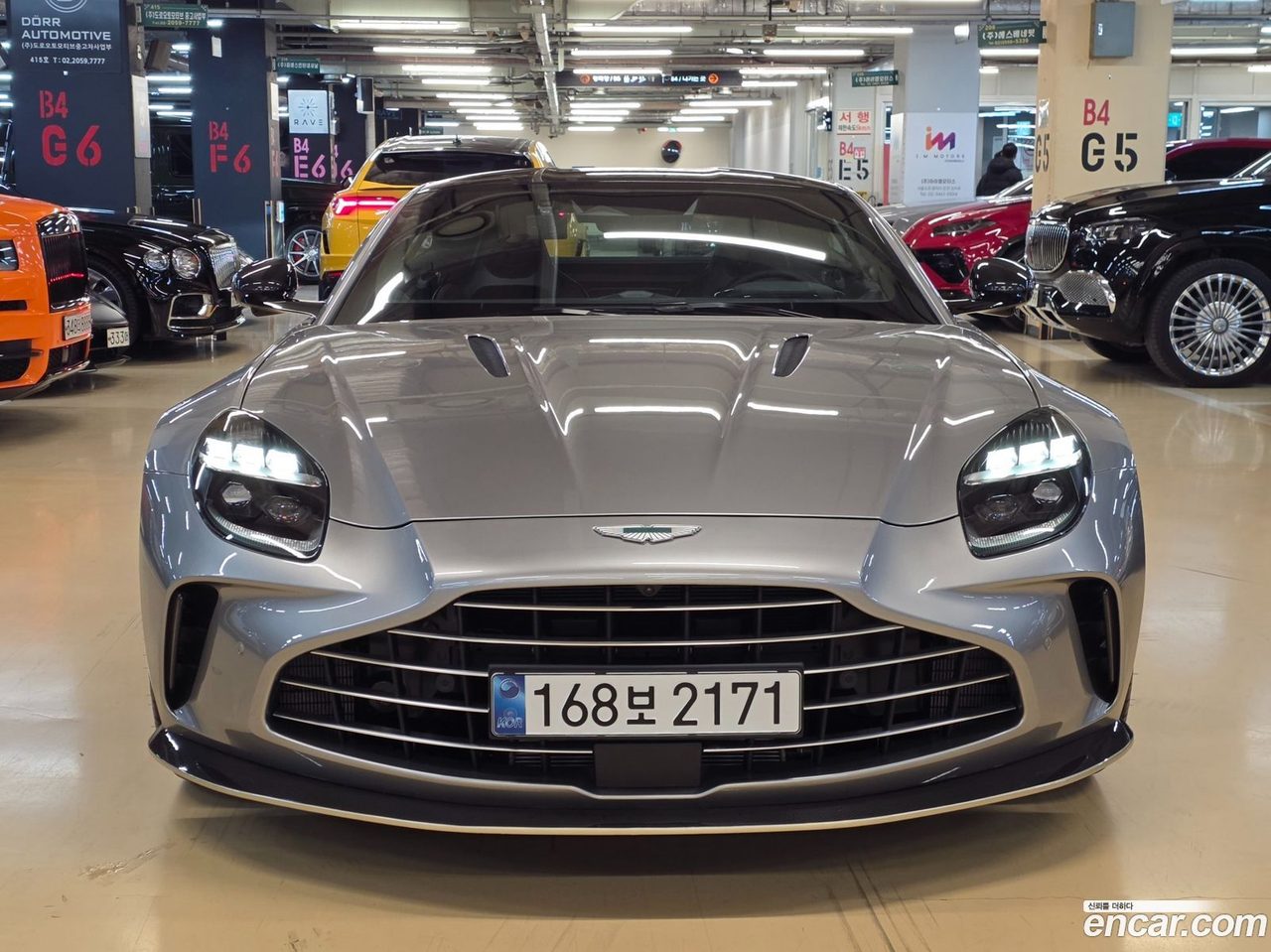 Aston Martin Vantage 2025 — 4