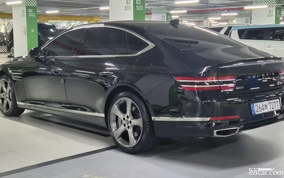 Genesis G80 2.5 AWD 2023 — thumbnail 3