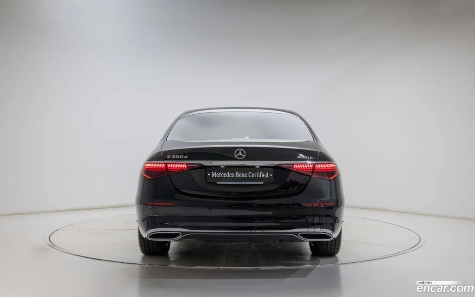 Mercedes-Benz S-Class S350 d 4MATIC 2025 — thumbnail 4