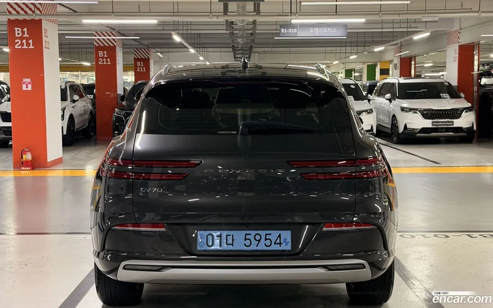 Genesis Electrified GV70 e-AWD 2022 — thumbnail 2