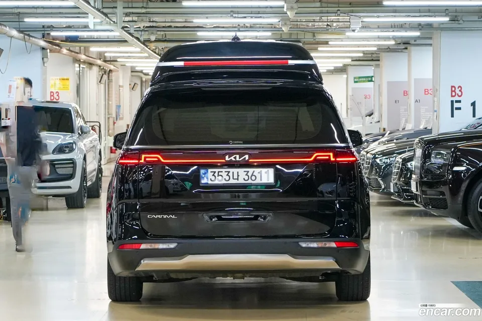 Kia Carnival 9 () 2023 — миниатюра 4