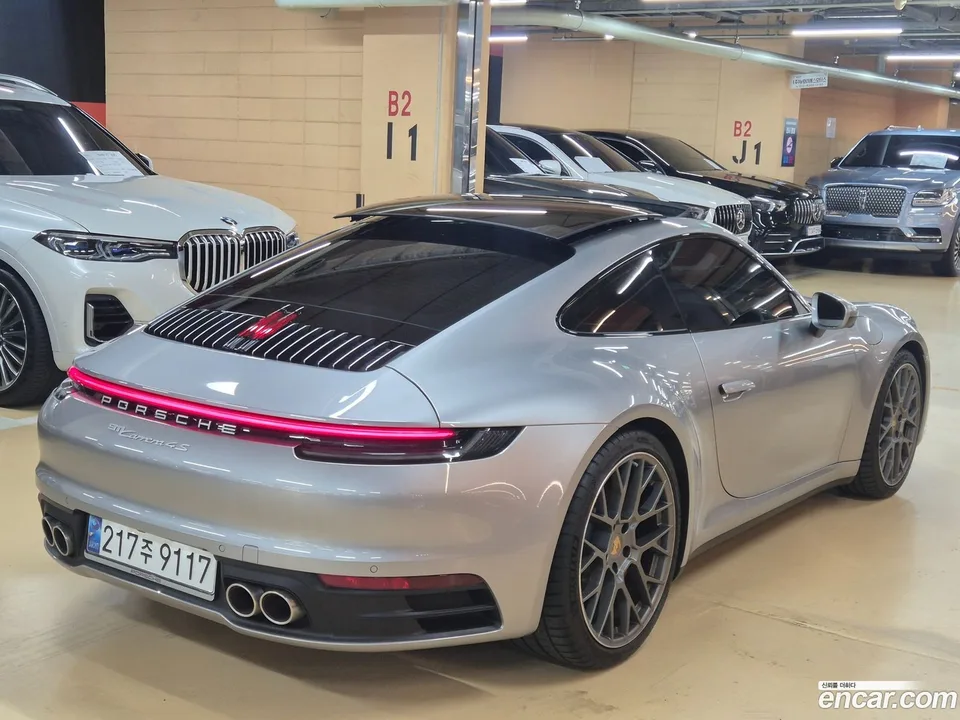Porsche 911 (992) 4S 2024 — thumbnail 3