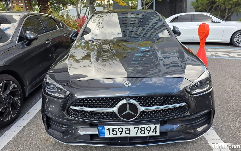 Mercedes-Benz C-Class C300 AMG Line 2022 — thumbnail 3