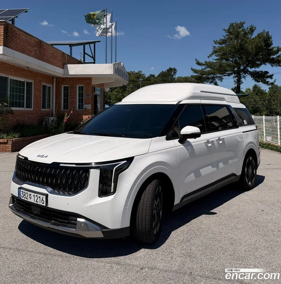 Kia Carnival 9 () 2025 — thumbnail 3