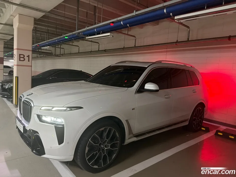 BMW X7 xDrive 40i M 6 2024 — thumbnail 2