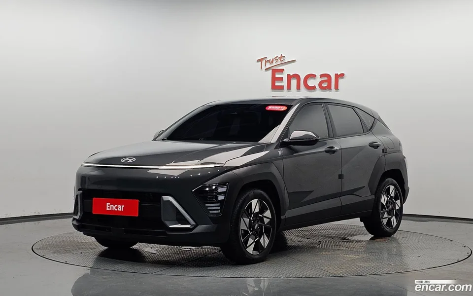 Hyundai Kona 1.6 2WD 2024 — photo 1, buy with delivery to Moscow