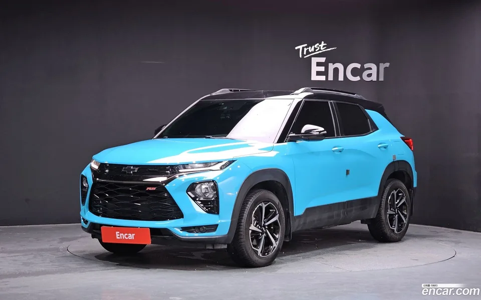 Chevrolet Trailblazer 1.3 4WD 2022 — photo 1, buy with delivery to Moscow
