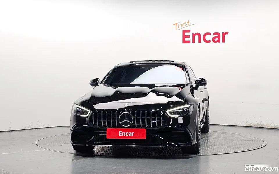 Mercedes-Benz AMG GT 4 43 4MATIC+ 2023 — thumbnail 3