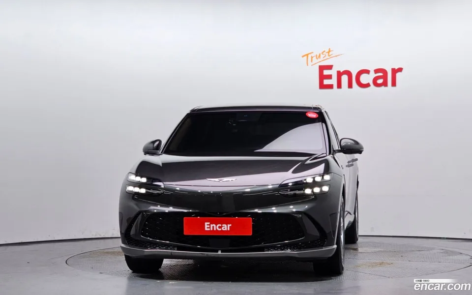 Genesis GV60 AWD 2023 — thumbnail 3